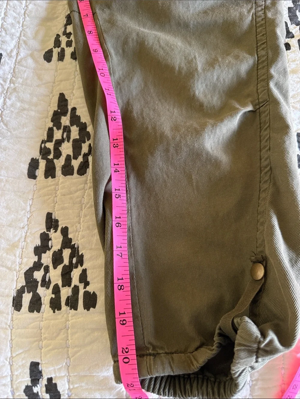 Free People Women's Olive Drawstring Cargo Joggers size 4